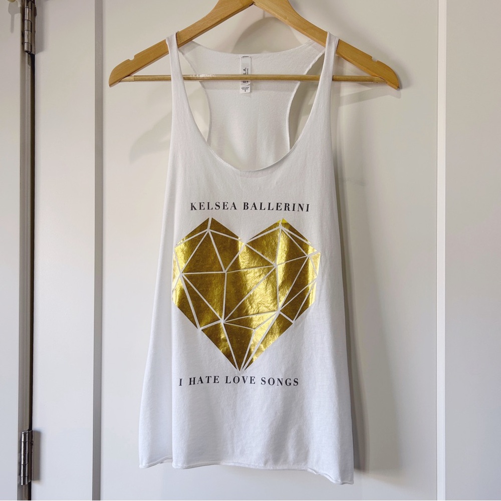 Kelsea Ballerini “I Hate Love Songs” tank top in white with gold size S